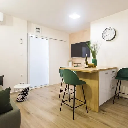 Split Apartment * Split